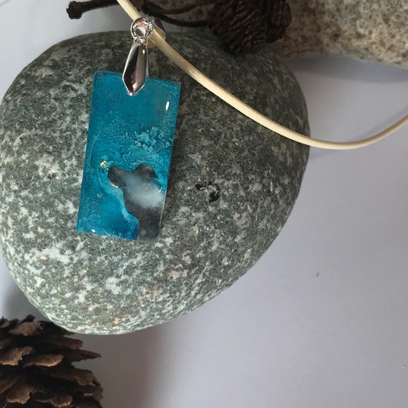 Handmade Selenite Infused Iceberg Glacier Pendant - Picture 5 of 6